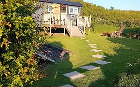 Stayinhartland Quincecote Shepherds Hut